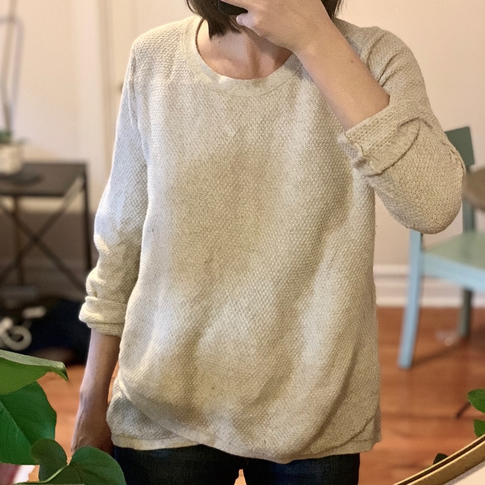 ⬇️ Madewell Cross Bottom Sweater